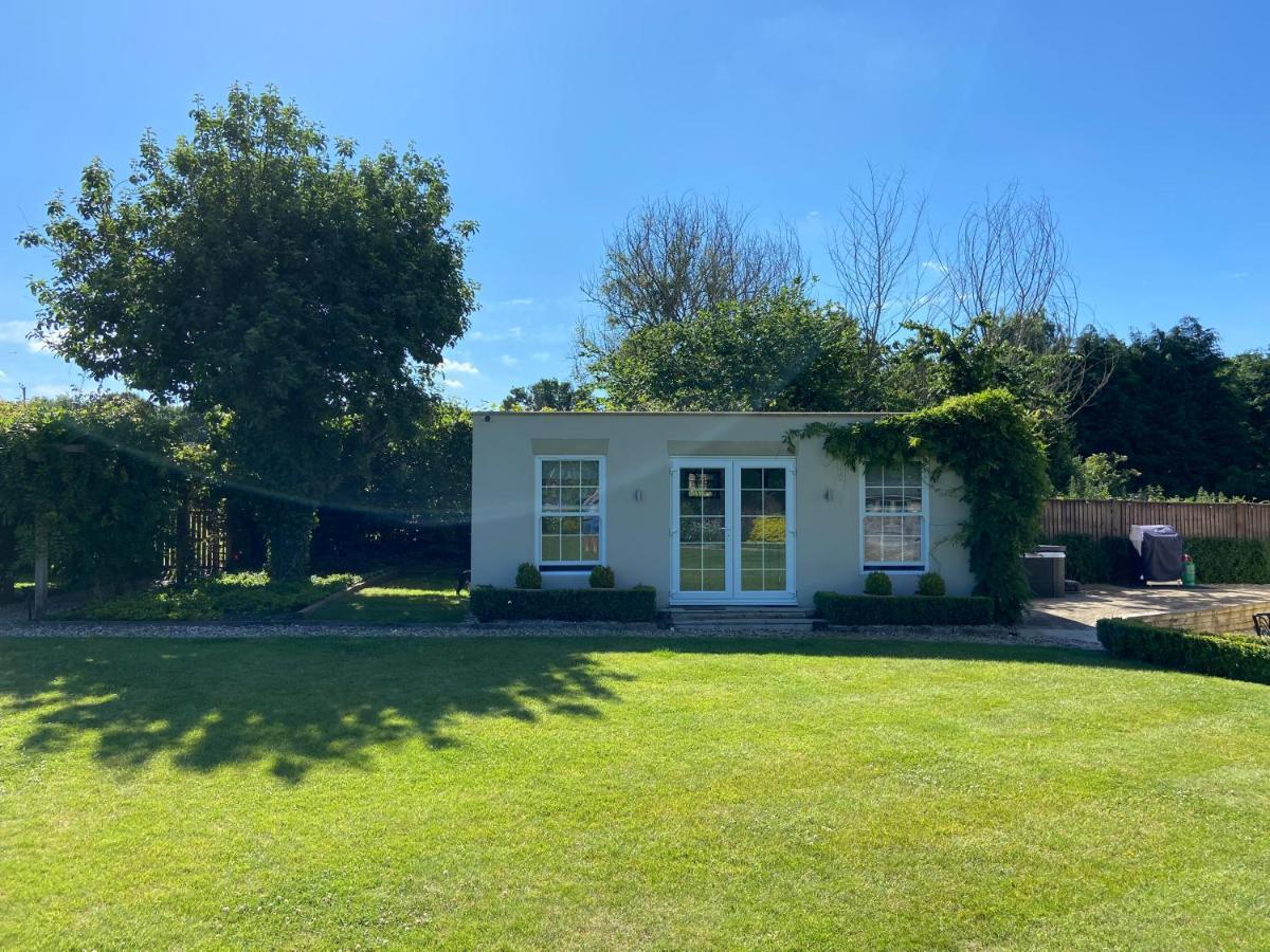 Large Country House - Hot Tub - Pool Table - Bbq - 5 Bedrooms - Log Burner Three Legged Cross Exteriér fotografie